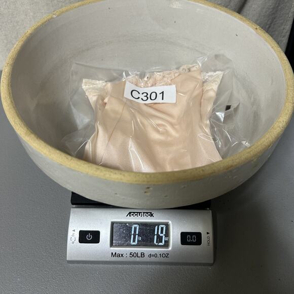 VTG Jenelle Womens Satin Babydoll Cami Size XL Lace Trim Coquette Pink Feminine - Picture 11 of 11